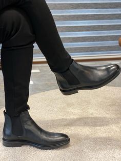 Empire Black Chelsea Boots Winter Boots Men, Chelsea Winter, Ballet Socks, Gifts Box, Botas Chelsea, Skin Line, Code Black, Chelsea Boots Men, Loafer Sneakers