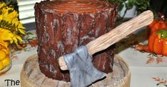 Nothing but BARK - Woodland / Stump Cake Grooms Cake Hunting, Stump Cake, Tree Stump Cake, Hunting Cake, Edible Luster Dust, 10 Birthday Cake, Black Fondant, Log Cake, Groom Cake