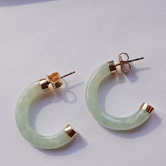 Natural Jade Stone 14k Solid Yellow Gold Hoop Earrings- Great Classic Earrings Sage Green Jewelry, Jade Accessories, Jade Wedding, Stone Hoop Earrings, Jade Earrings, Classic Earrings, Green Jewelry, Jade Jewelry, Natural Jade