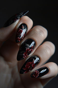 Gothic Romance: Dark Floral Nail Art For Black Dress Drama Black Nails With Floral Design, Black Nails Fancy, Gothic Rose Nails, Gothic Bridal Nails, Cute Dark Nails Designs, Gothic Floral Nails, Elegant Goth Nails, Gothic Romance Nails, Floral Black Nails