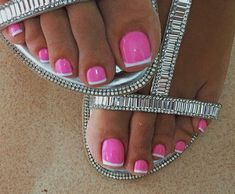 Pink Toe Nails, Feet Nail Design, Pedicure Designs Toenails, Pedicure Nail Designs, Gel Toe Nails, Acrylic Toe Nails, Toe Nail Color, Pretty Toe Nails, Gel Toes