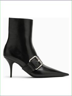 Imagine stepping out feeling like you’re strutting on a fashion runway, yet comfortable enough for everyday adventures. Handcrafted in Italy, these ankle boots blend elegance and ease, making them the perfect complement to your wardrobe. They're just what you need for those days when you want to look chic without sacrificing comfort. Season: SS24 Color: Black Department: Women Section: Shoes Family: Boots Made in: Italy Composition: Shiny Sheepskin w/Acc Sizing Info: Shoes IT Knife Belt, How To Wear Ankle Boots, Black Balenciaga, Balenciaga Women, Archive Fashion, Everyday Adventures, Fashion Runway, Denim Trends, Fashion 101