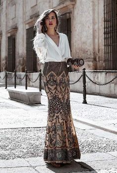 Faldas – Isabel Ogallar Flamenco Style Dress, Fancy Frocks, Fringe Skirt, Bougainvillea, Brides And Bridesmaids, Guest Outfit, Wedding Guest Outfit, Elegant Dresses