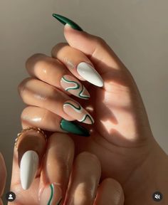 Membentuk Alis, Unghie Sfumate, Easy Nails, Lines On Nails, Nail Swag, Nailed It, Unique Nails, Fire Nails