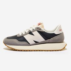 New Balance 237 Outfit, New Balance 725, Men New Balance, New Balance 237, Balance Shoes, New Balance Shoes, New Balance Sneaker, New Balance, Black Shoes