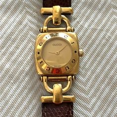 Gorgeous Authentic Gucci Leather Watch With Gold Details. Make Me An Offer! Gucci Yellow Gold Watch With Diamond Hour Markers, Timeless Gucci Leather Watch, Gucci Timeless Leather Watch, Gucci Luxury Gold Watch, Gucci Timeless Yellow Gold Watch, Gucci Yellow Gold Formal Watch, Gucci Yellow Gold Watch For Formal Occasions, Luxury Gold Gucci Watch, Yellow Gold Gucci Watch For Formal Occasions