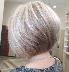 Stacked Blonde Bob, Medium Stacked Bob, Medium Stacked Haircuts, Bob Haircut Back View, Stacked Bob Haircuts, Short Stacked Haircuts, Bushy Hair, Short Stacked Bobs, Graduated Bob Haircuts