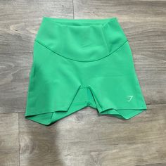 Gymshark Women Studio Shorts Size Xs. Green Gymshark Shorts, Gym Shark, Gymshark Women, Easy Trendy Outfits, Studio Lighting, Shorts Athletic, Athletic Shorts, Trendy Outfits, Hockey