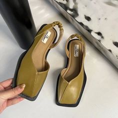 Shipping: Worldwide Express Shipping AvailableDelivery time: 7-15Days Fast ShippingReturns: Fast refund, 100% Money Back Guarantee.Brand Name: COZOKHeel Height: Low (1cm-3cm)With Platforms: YesPlatform Height: 0-3cmSandal Type: Modern SandalsOrigin: Mainland ChinaOccasion: CasualUpper Material: PUOutsole Material: RubberBack Counter Type: Back StrapPattern Type: SolidSide Vamp Type: OpenFit: Fits true to size, take your normal sizeStyle: ConciseHeel Type: Square heelLining Material: PUClosure Ty Ladies Sandals, Elegant Sandals, Sac Lunch, Comfortable Slippers, Summer Elegant, Comfortable Flats, Designer Sandals, Toe Sandals, Sandal Fashion