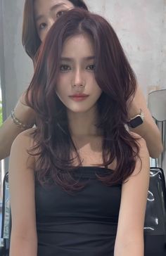 Digital Perm With Curtain Bangs, Asian Wavy Hair Medium, Layers For Long Hair Asian, Popular Korean Haircut For Women, Asian Face Framing Layers, Morena Hair Color Ideas Filipina, Korean Shaggy Haircut, Korean Perm Women, Asian Hair Brown