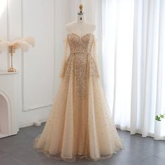 Prom Evening Dress With Detachable Train And Sweetheart Neckline, Sweetheart Neckline Evening Dress With Detachable Train For Banquet, Floor-length Evening Dress With Detachable Train For Banquet, Floor-length Tulle Mermaid Dress For Banquet, Banquet Floor-length Evening Dress With Detachable Train, Prom Season Gala Mermaid Dress With Detachable Train, Gala Dress With Detachable Train And Mermaid Hem, Gala Mermaid Dress With Detachable Train For Prom Season, Prom Season Mermaid Dress With Detachable Train For Gala