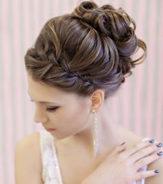 wedding hairstyle ideas; via Websalon Wedding Wedding Haircut, Unique Wedding Hairstyles, Elegant Wedding Hair, Best Wedding Hairstyles, Beautiful Hairstyles, Wedding Hairstyles Updo, Elegant Updo