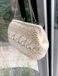 Lovely natural Ivory coloured, woven evening/ bridal clutch~ Art Deco style & era. Unknown fibres, the inside lining is cotton. Again this is not a bleached white but natural Ivory type white. Origin: Montreal Canada, & made in Japan. There is a layer of clear plastic beneath the woven outer area. This is in very good condition with very minimal wear for age. A slight bit of yellowing to the inner lining, otherwise practically perfect in every way. Measurements are in photos for simplicity. Purchaser pays shipping. Thanks for shopping by! Vintage Beige Rectangular Clutch, Vintage Cream Bags For Vintage Events, Elegant Cream Bag For Luncheon, Vintage Beige Wedding Clutch, Vintage Beige Handmade Evening Bag, Vintage Beige Clutch For Wedding, Elegant Cream Bags For Luncheon, Elegant White Evening Bag For Vintage Events, Vintage Cream Bags