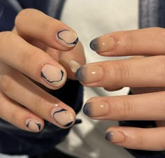 Nails Hair Hips Heels, Mens Nails, Hippie Nails, Hello Nails, Airbrush Nails, Punk Nails, Grunge Nails, Pretty Gel Nails, Estilo Hippie