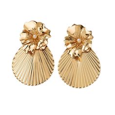 These elegant Flower Ginkgo Leaf Stud Earrings are made from alloy, adding durability and sophistication. The intricate design of the Ginkgo leaf symbolizes strength and resilience, making these earrings a meaningful addition to any outfit. - Color: Gold- Material: Alloy- Style: Earrings- Closure Type: Stud- Gender: Women Elegant Leaf-shaped Metal Earrings, Ginkgo Leaf, Elegant Flowers, Style Earrings, Intricate Design, Gold Earrings Studs, Gold Material, Gold Earrings, Stud Earrings