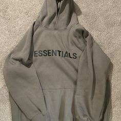 Breathable,Quick Dry,Waterproof,Anti-Wrinkle Suitable For Machine Washing Good Elasticity,Soft And Comfortable To Wear,Breathable. Brand New And Unused Soft And Comfortable Fabri Khaki Hoodie, Olive Hoodie, Essentials Hoodie, Brown Hoodie, Fear Of God Essentials, Hoodie Fits, Hoodie Brands, Fear Of God, Women Essentials