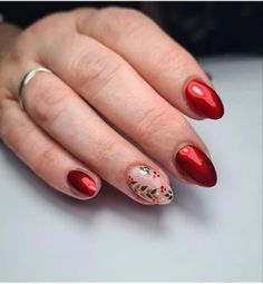 Christmas Nail Art Red, Classy Christmas Nails, Elegant Touch Nails, Paint The Town Red, Cute Pink Nails, Red Christmas Nails, Classy Christmas, Diy Nail Designs