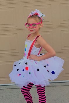 DIY Cutest Clown Costume Ever Diy Clown Costume, Beekeeper Costume, Cute Clown Costume, Cute Clown, Clown Costume