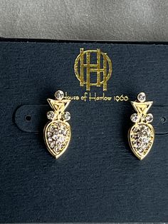 "BRAND NEW! House of Harlow 1960 Pineapple Gold tone earrings. Retail $58.00. Gold plated with Crystal accents. Measures approximately 1\" H. Manufacturer Style No. C002205H." Brand New House, Gold Stud Earrings, House Of Harlow 1960, House Of Harlow, Vintage Branding, Gold Stud, New House, Sterling Silver Heart, Blue Rings