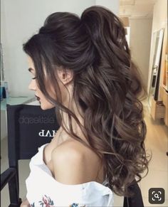 High Volume Wedding Hair, Bridal Hairstyles Asian, Wedding Hairstyles For Long Hair With Bangs, Wedding Hair Dark Brown, Partial Updos For Long Hair, Military Ball Hairstyles, Deb Hair, Quince Hair, Hair Styles Ideas