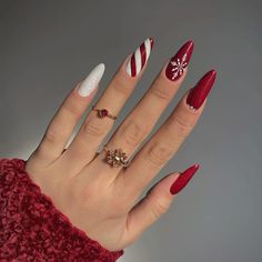 Snowflake Nails, Christmas Nails Acrylic