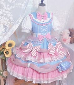 Magical Girl Aesthetic Outfit, Candy Core Outfits, Candycore Outfits, Candy Inspired Outfits, Candycore Aesthetic Outfits, Magical Girl Outfit Ideas, Candy Outfit, Candy Fashion, Magical Girl Outfit