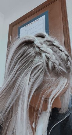 Hair Homecoming, Homecoming Hair, Cute Hairstyles For Medium Hair, Hair Stylies, Hair Stylist Life, Sporty Hairstyles, Braided Hairstyles Easy, Easy Hairstyles For Long Hair, Homecoming Hairstyles