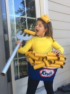 Meme Costume, Baby Kostüm, Diy Halloween Costumes For Kids, Homemade Halloween Costumes, Diy Halloween Costumes Easy, Diy Halloween Costume