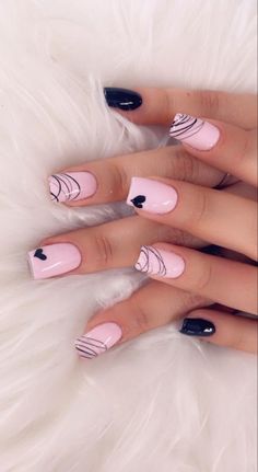 Valentine Nail Art, Valentine Nails, Makijaż Smokey Eye, Short Acrylic Nails Designs, Gel Nail Designs, Nail Designs Spring, Fancy Nails, Chic Nails, Short Acrylic Nails