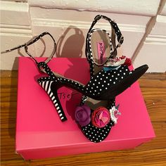 Super Cute Cloth Sandals. Makes Any Outfit Shine!Questions? Leave A Comment Below! Pink Adjustable Heels For Party, Adjustable Pink Heels For Party, Pink Adjustable High Heels, Sandals Outfit, Betsey Johnson Shoes, Price Drop, Ankle Strap Sandals, Strap Sandals, Betsey Johnson