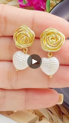 Instagram Jewelry, Wire Jewelry Designs, Orlando Florida, Jewelry Crafts, Orlando, Handmade Jewelry, Jewelry Design, Florida