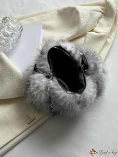 BirdinBag - Fashionable Fuzzy Shoulder Bag with Tie Dye Chain Decor Hobo Bag Patterns, Grey Fur, Chain Decor, Bag With Chain, Chain Crossbody Bag, Fur Pom Pom, Real Fur, Chain Bags, Fox Fur