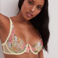 For Love And Lemons Luella Bra Pastel Yellow Small New Sold Out Online Beautiful Stunning Details And Color Price Firm Condition: New In Package Size: Small Color: Pastel Yellow F2044b Peony Embroidery, Organza Bow, Lace Heart, Los Angeles Style, For Love & Lemons, Pastel Yellow, Pink Bra, Lace Bodysuit, Bridal Lace