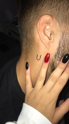 Lil Peep Inspired Nails, Lil Peep Nails Acrylic, Peep Tattoo, Lil Peep Nails, Lil Peep Hellboy, Neon Green Nails, Edgy Nails, Instagram Nails