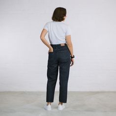 Repair Jeans, Mom Jeans Style, Hipster Jeans, The Best Jeans, Raw Denim Jeans, Tapered Leg Jeans, Raw Denim, Denim Branding, Best Jeans