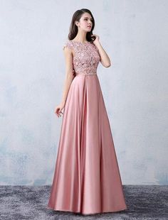 Prom Modest, Satin Applique, Modest Prom Dress, Gaun Koktail, Bride Dress Vintage, Winter Bridesmaid Dresses, Petite Wedding Dress, Lace Applique Wedding Dress, Modest Prom