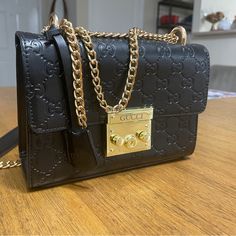 Small, Black, Leather, Used Gucci Padlock, Bags Gucci, Gucci Handbags, Gucci Bags, Gucci Bag, Black Leather, Bag Lady, Gucci, Shoulder Bag