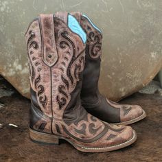 Corral Ladies Leather Cowboy Western Boots. Style #C1199 From The Corral Vintage Line. Luxurious, Quality Chocolate Leather With Distressed Burnished Tan Leather Overlays And Chocolate Sequins Inlaid. Handmade In Mexico, Great Quality And Workmanship. Square Toe, 12" Shaft Height, 2" Walking Roper Heel, Leather Soles, Leather Insoles Abd Fully Leather Lined In An Aqua Floral Print Leather. Pretty Enough To Wear At A Western Wedding, Practical Enough For Every Day Use With Jeans. Size 7.5 M (Ladi Chocolate Leather, Boots Style, Cowgirl Western, Heel Caps, Western Boot, Western Wedding, Cowboy Western, Western Cowboy Boots, Printed Leather