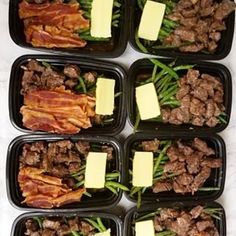 Diced steak, bacon, and sautéed greens with a stick of butter Menu Sarapan Sehat, Low Carb Meal Prep, Keto Lunch Ideas, Resep Diet, Keto Meal Prep, Diet Vegetarian, Diet Keto, Keto Diet For Beginners, Keto Dinner