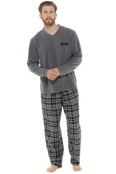 -Luxury Men Check Pants Pyjama Set, Available In Grey & Navy, Solid Design With Sizes Medium to 2 X-Large. -Warm Yourself And Keep Comfortable In Super-Soft & Durable Plush Warmth -Thermal/Cosy Long Sleeve Pyjama Pjs Set Brushed Microfleece Top & Tartan/Check Yarn Dyed Cotton Flannel Pants -Featuring Elasticated Waistband For Easy Dressing. -Ideal To Wear Around The House, Cold Nights In, After Baths/Shower Perfect Gift Idea For Him -100% Polyester Top, 100% Cotton Pants -Machine Washable Mens Pyjamas, Mens Pjs, Dental Videos, Pjs Set, Check Pants, Pajama Fashion, Brand Ideas, Flannel Pants