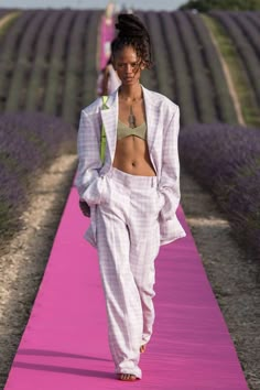 Couture Mode, Mens Fashion Week, Outfit Trends, Black Women Fashion, Fashion 2020, Fashion Mode