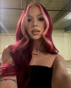 Pink Hair Dye, Wine Hair, Red Hair Inspo, Cute Hair Colors, Dyed Hair Inspiration, Pretty Hair Color, Hair Color Pink, Hair Stylist Life, Dye My Hair