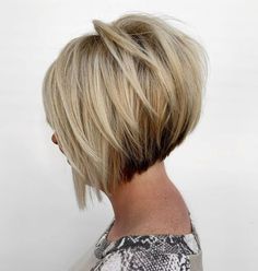 Stacked Blonde Balayage Bob Stacked Inverted Bob Haircuts, Medium Stacked Haircuts, Blonde Inverted Bob, Bob Haircut Back View, Stacked Bob Haircuts, Short Stacked Haircuts, Short Stacked Bob Haircuts, Blonde Balayage Bob, Short Stacked Bobs