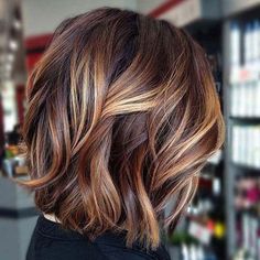 Tortoiseshell Balayage Lob Brown And Blonde, Brunette Ombre, Gorgeous Hair Color, Brown Hair With Blonde Highlights, Lob Hairstyle, Penteado Cabelo Curto, Brown Blonde Hair, Brunette Hair, Great Hair