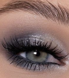 Silver Eye Makeup Green Eyes, Wedding Makeup Grey Eyeshadow, Homecoming Eye Makeup Black Dress, Make Up For Dark Blue Outfit, Natural Eyeshadow Looks Step By Step Blue Eyes, Nye Silver Makeup, Light Grey Smokey Eye Makeup, Silver Grey Eye Makeup