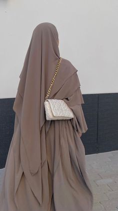 Baddie Hijabi, Baddie Lifestyle, Modest Outfits Muslim, Outfits Muslim, Tutorial Hijab Pashmina, Outfit Modest