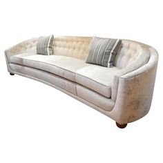 Large Italian slight curve sofa newly upholstery, 1950s. Curve Sofa, Vintage Sofas, Womb Chair, Italian Sofa, Curved Sofa, Modern Art Deco, Vintage Sofa, Sofa Shop, Pillows And Throws