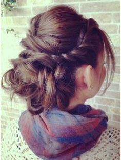 Beautiful loose undo. I wish I knew how to do things like this with my hair... Sigh. French Twist, Hair Updo, Salon Design, Hair Envy, Great Hair, Hair Dos, Gorgeous Hair, Prom Hair, Bridesmaid Hair