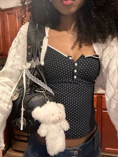 Tube Top Outfit 90s, Brandy Melville Polka Dot Top, Lace Bow Aesthetic, Floral Lace Outfit, Brandy Melville Back To School Outfits, Brandy Melville Brielle Jeans, Outfits With Black Cardigan, Brandy Melville Bag, Brandy Melville Outfits Fall