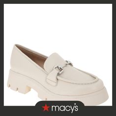 in stock Loafers Online, Platform Loafers, Block Heel Shoes, Classic Leather, Leather Loafers, Types Of Shoes, Womens Flats, Nice Shoes, Loafer Shoes